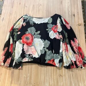 Alice + Olivia Black Floral Blouse with Pleated Sleeves